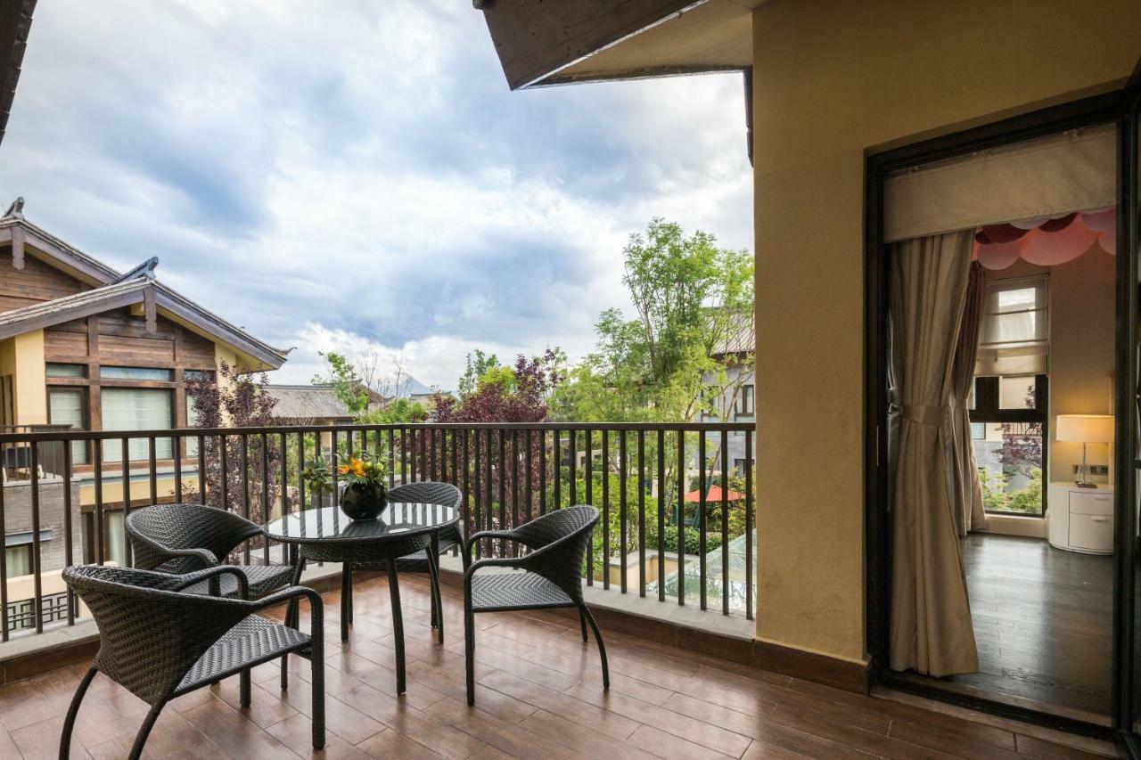 Howard Johnson Jinlin Plaza Lijiang Lijiang  Exterior foto